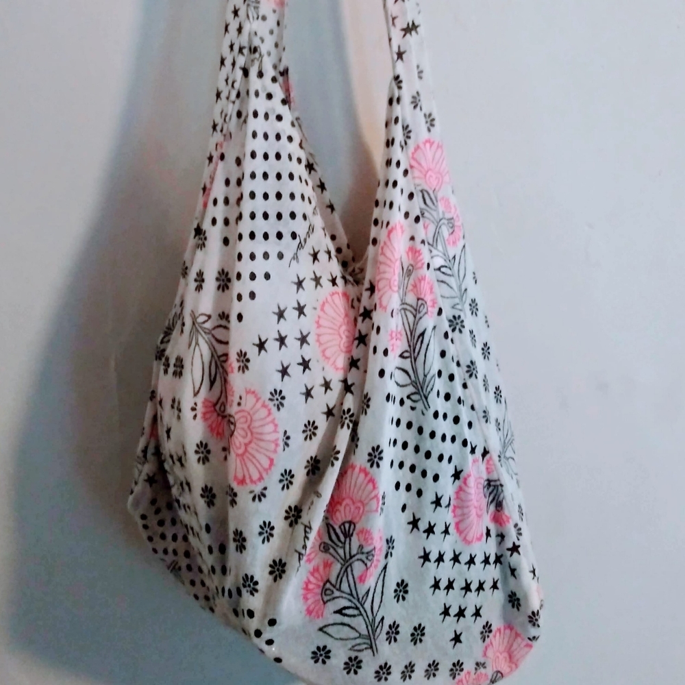 📣📣SOLD W/BUNDLE📣📣